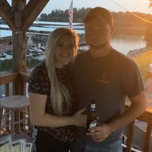 Meet your Posher, Logan